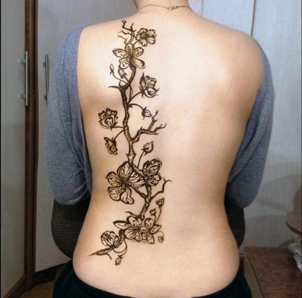 Мехенди ветка Сакуры