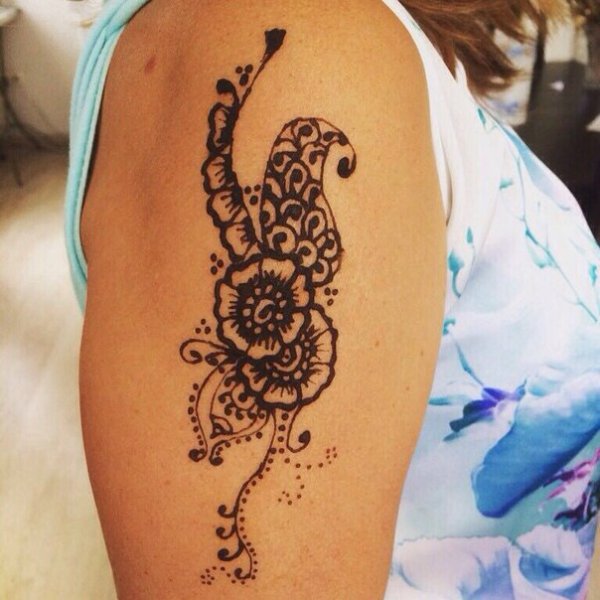 Тату хной на руке простые