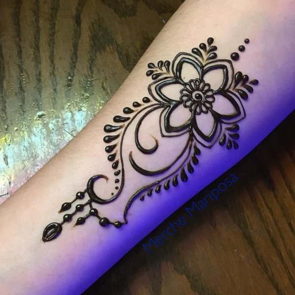 Узоры из хны