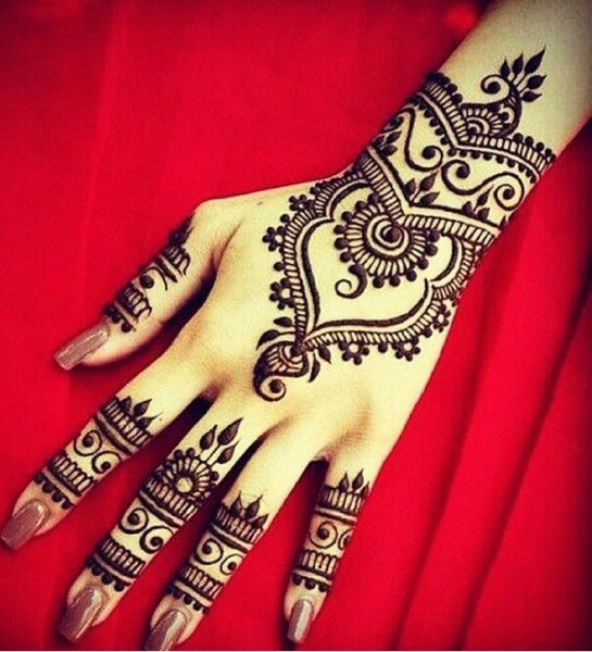 Хна на руке