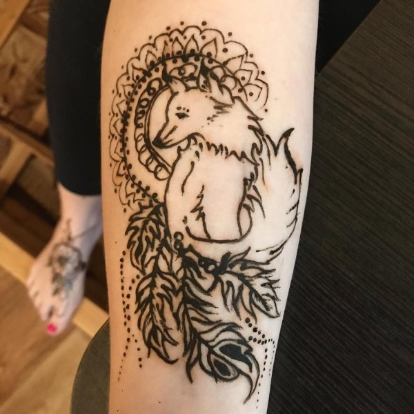 Мехенди лиса