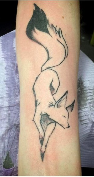 Тату хной лиса