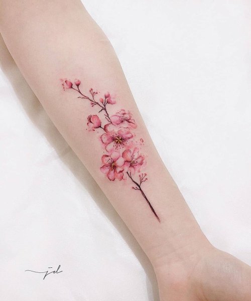 Тату ветка цветов