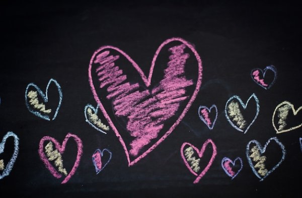 Сердце мелом на доске