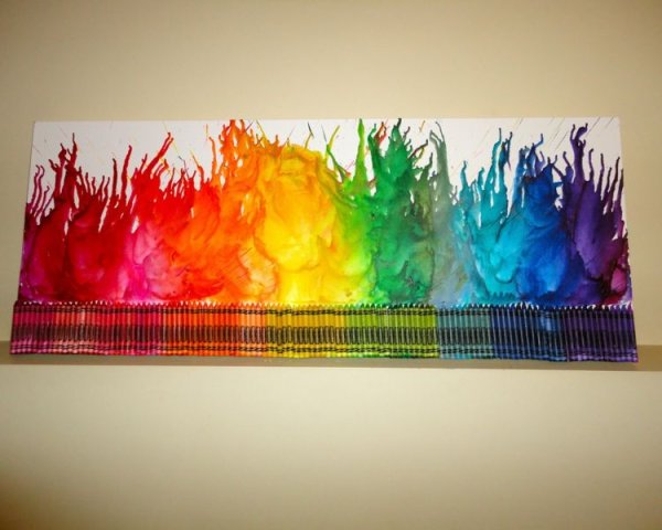 Рисование пылью от цветного карандаша