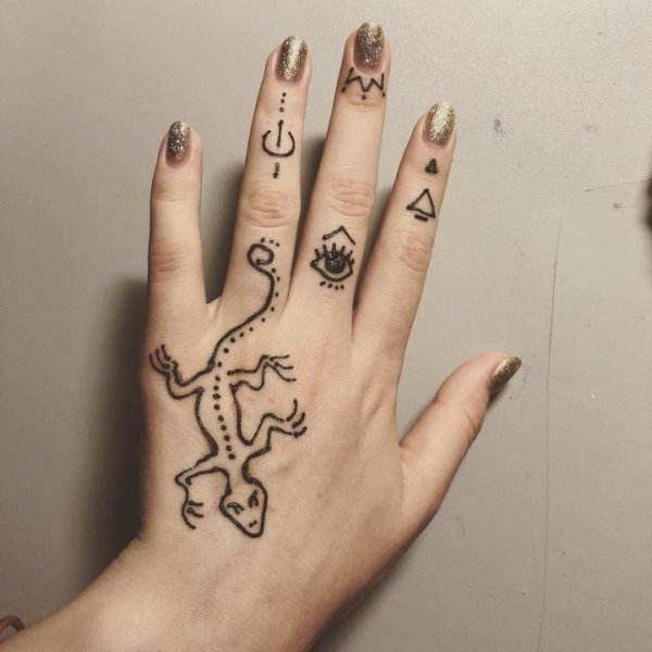 Тату хной для подростка