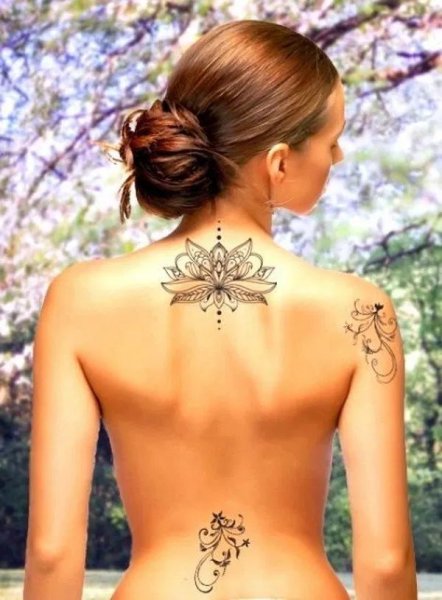 Мехенди на спине