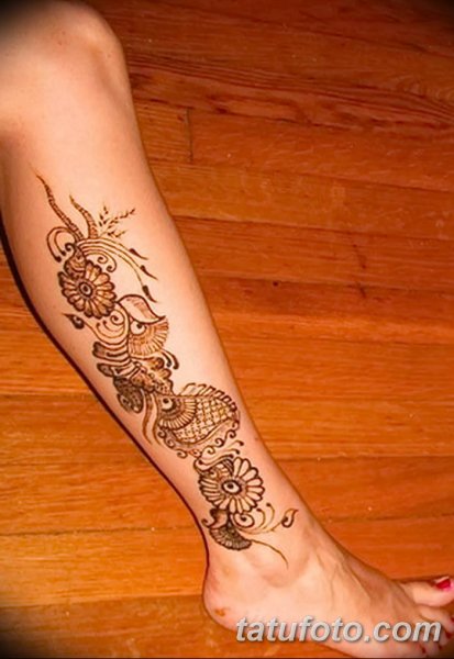 Мехенди на голени от стопы до колена
