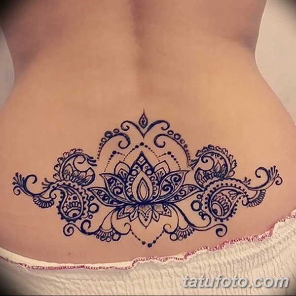 Тату хной на пояснице