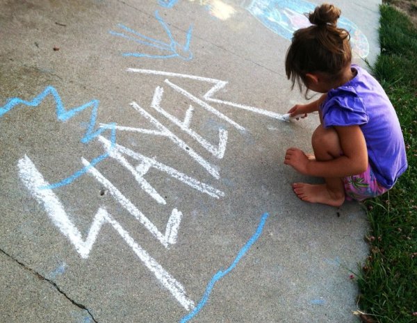 Рисунки на асфальте.
