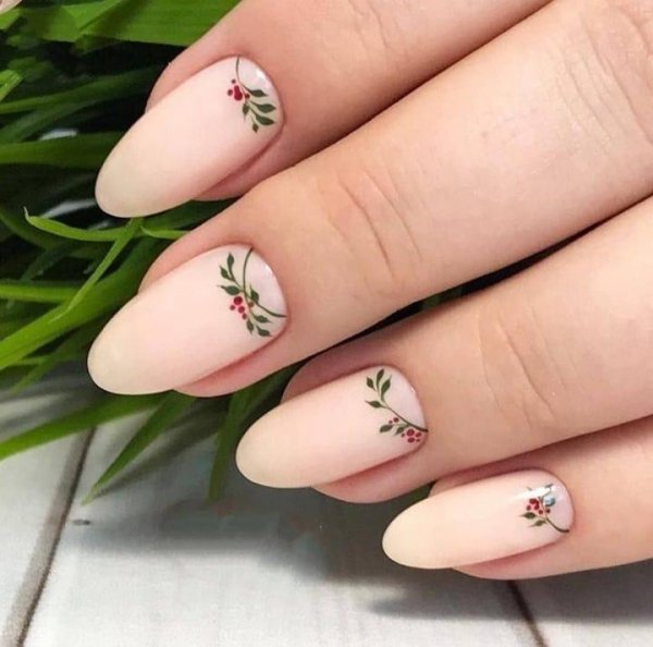 Веточки цветов на маникюр