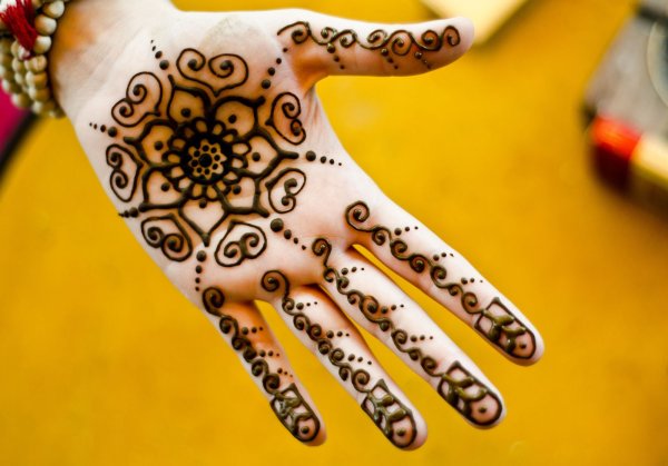 Тату хной до 15