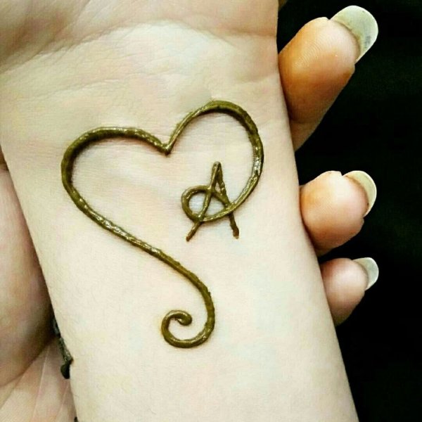 Сердце стрела силуэт