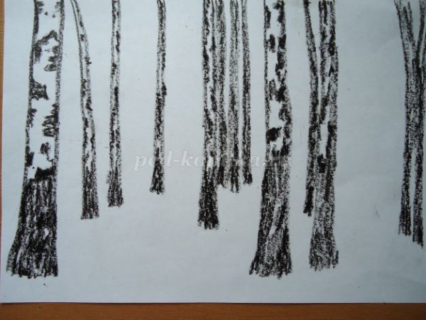 Рисование березы восковыми мелками