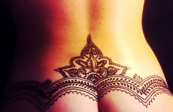 Черное блеск тату