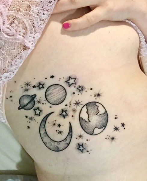 Рисунки хной Луна