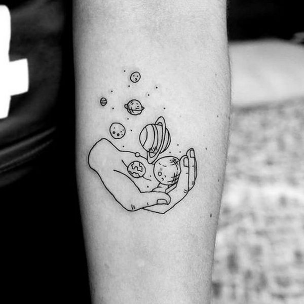 Татуировка космос маленькая