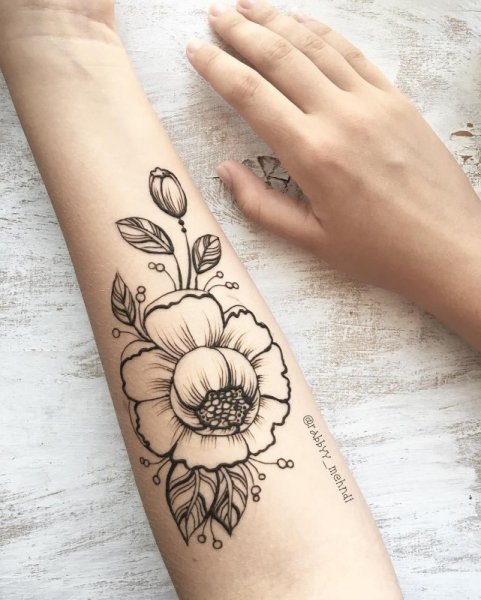 Тату мехенди с пионами