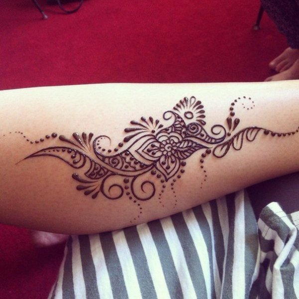 Мехенди на предплечье