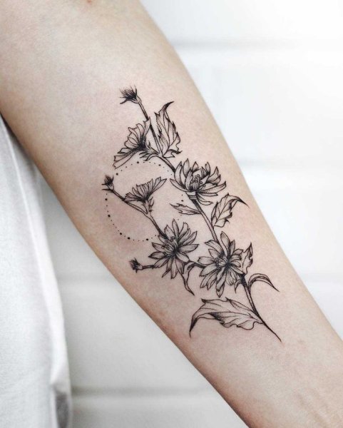 Тату хной на предплечье для девушек