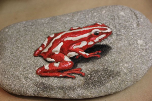 Ящерица на Камне для сада