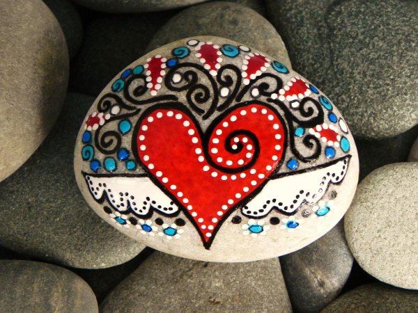 Узоры на камнях