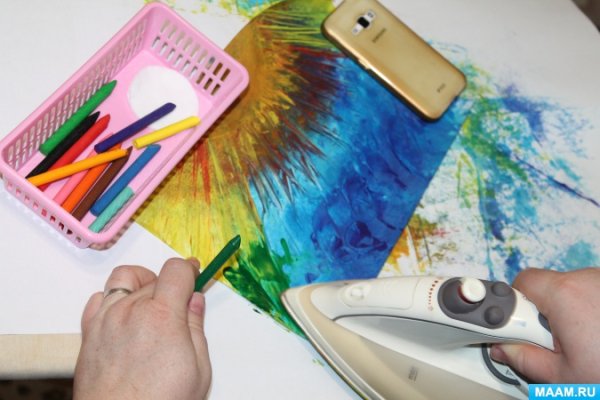 Картина восковыми мелками и феном