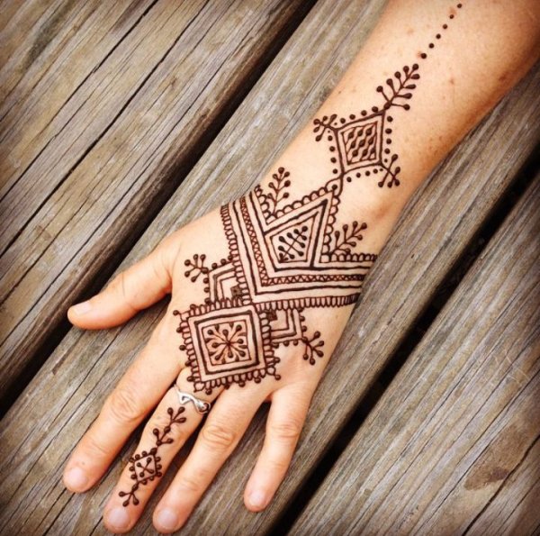 Рисунки из хны