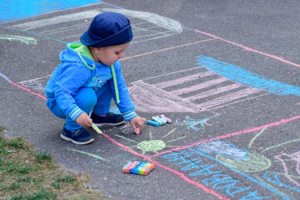 Конкурс юные художники рисование на асфальте
