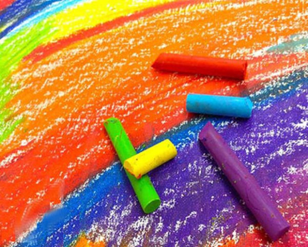 Мелки восковые яркие