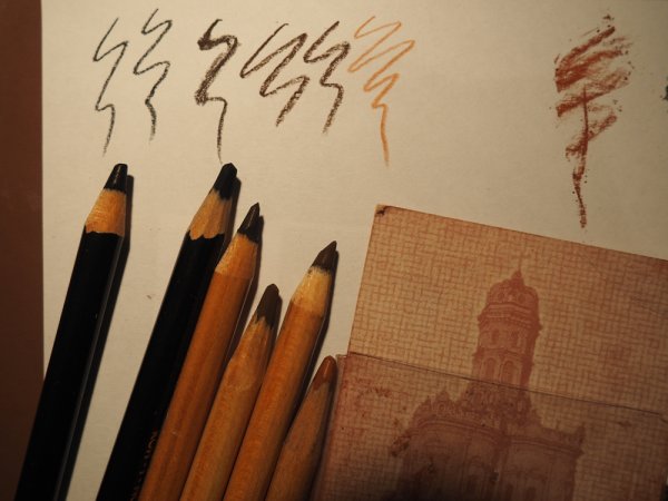 Пастель сангина соус уголь