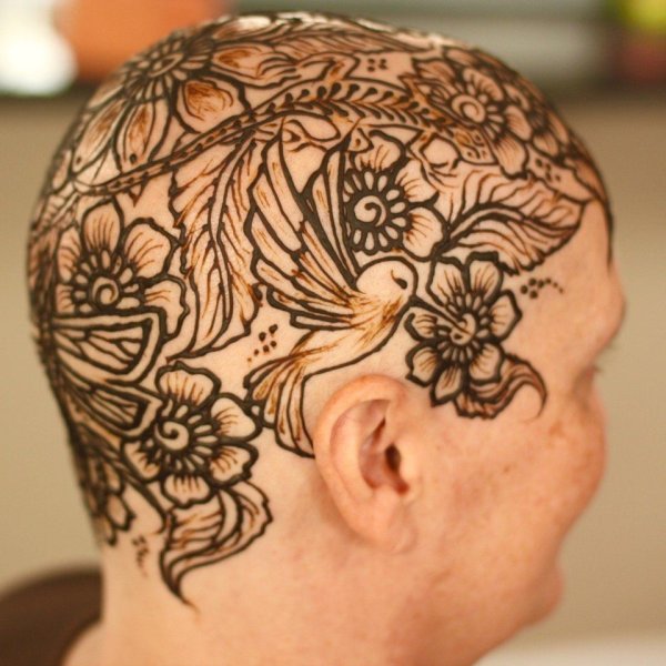 Мехенди на голове