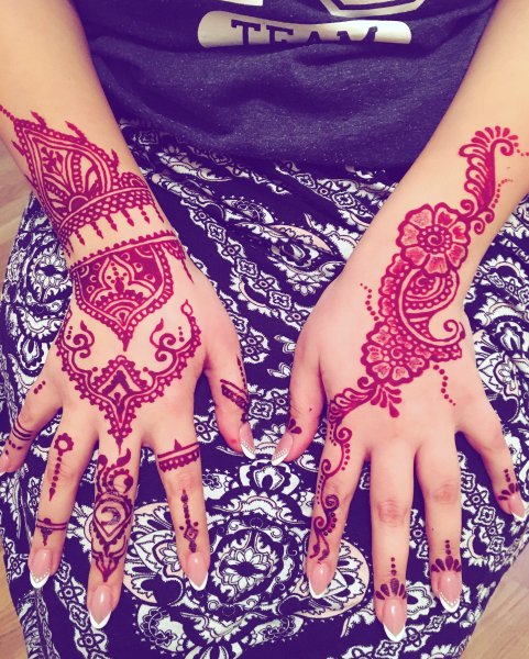 Розовые мехенди