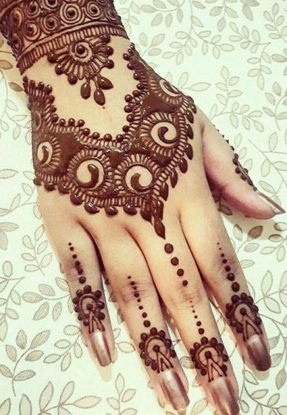 Мехенди коричневая