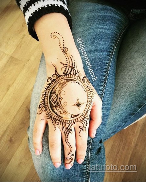 Тату хной