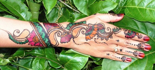 Цветная хна для мехенди