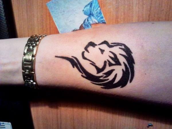 Тату хной на руке для мужчин