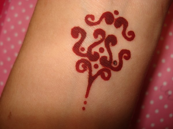 Татушки хной легкие