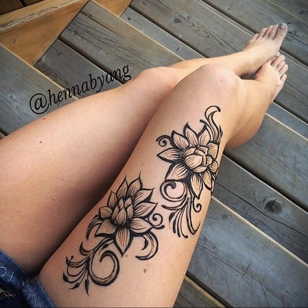 Хна на ногу цветочки