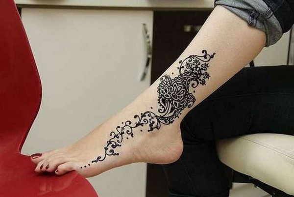 Татуировки на ноге временные