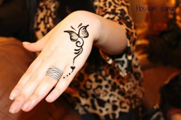 Мехенди на руке легкие детские