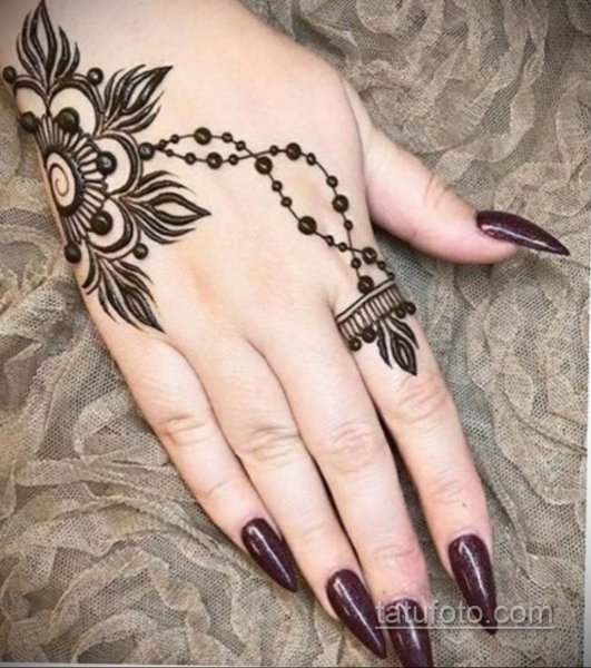 Хна на руке