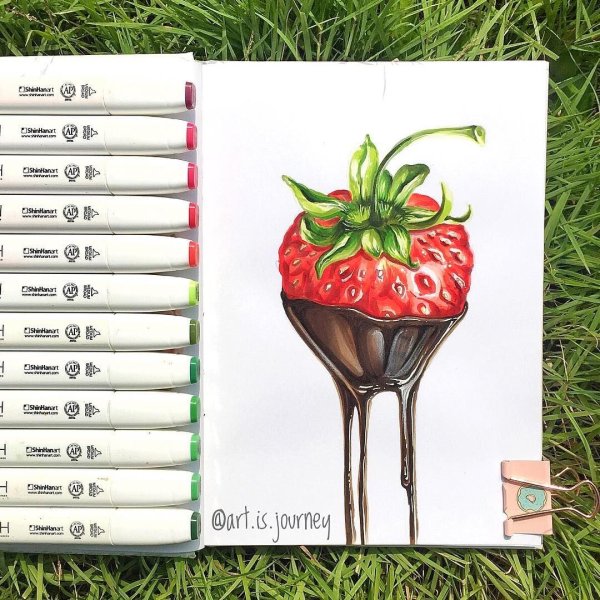 Клубника скетч маркерами
