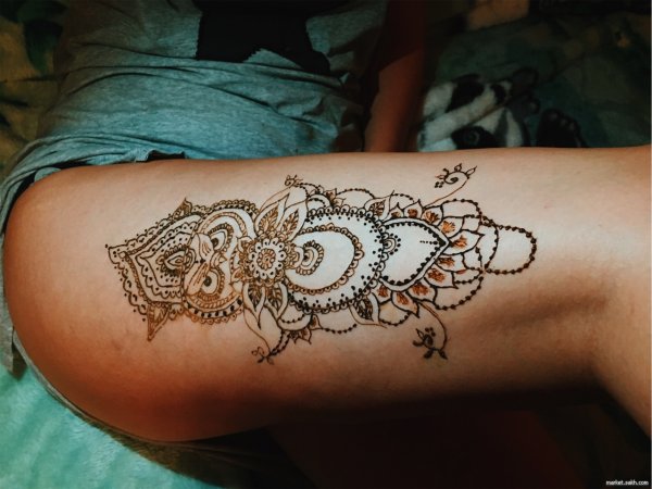 Рисование хной по телу