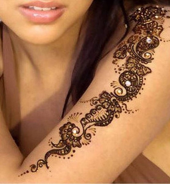 Рисунки хной на теле