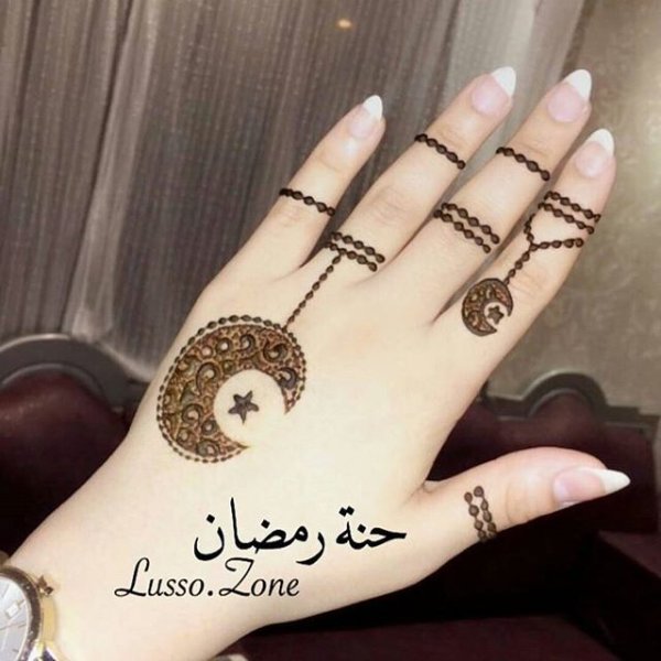 Мехенди надписи