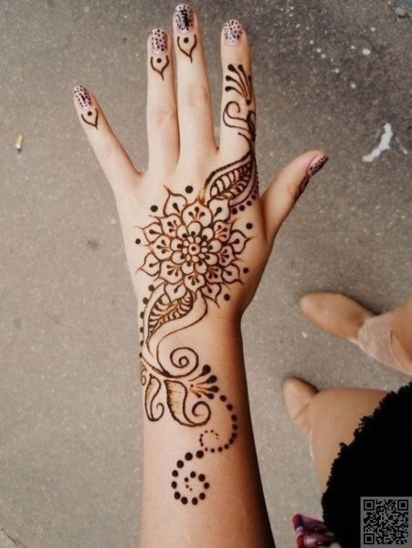 Узоры из хны