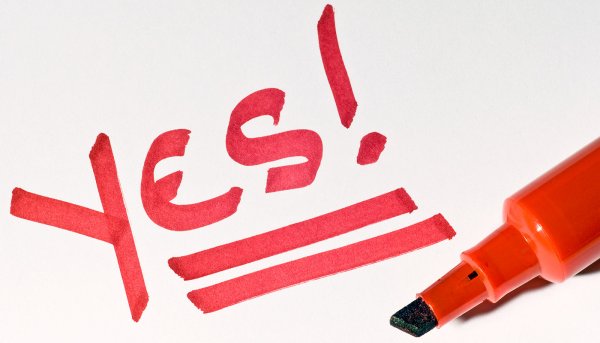 Рисунки одним красным фломастером