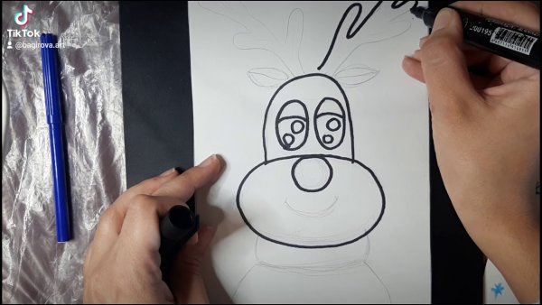 Рисунки обведëные маркером