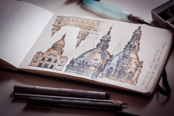 Скетчбук лайнером